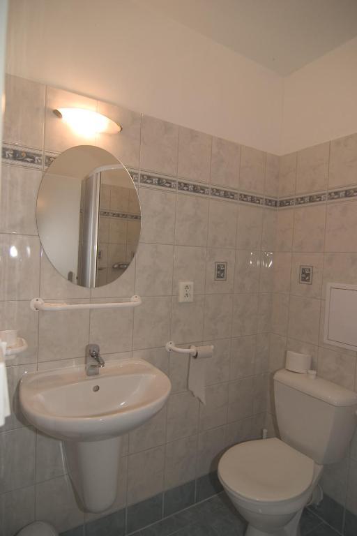 Pivovarsky Dvur Zvikov Zvikovske Podhradi Phòng bức ảnh